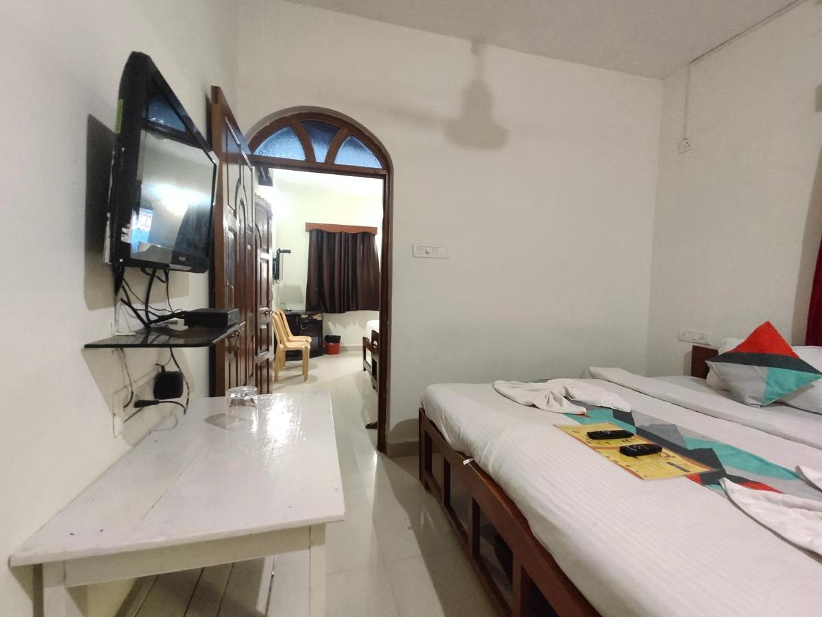 Rj14 Accommodations At Baga Beach Kültér fotó