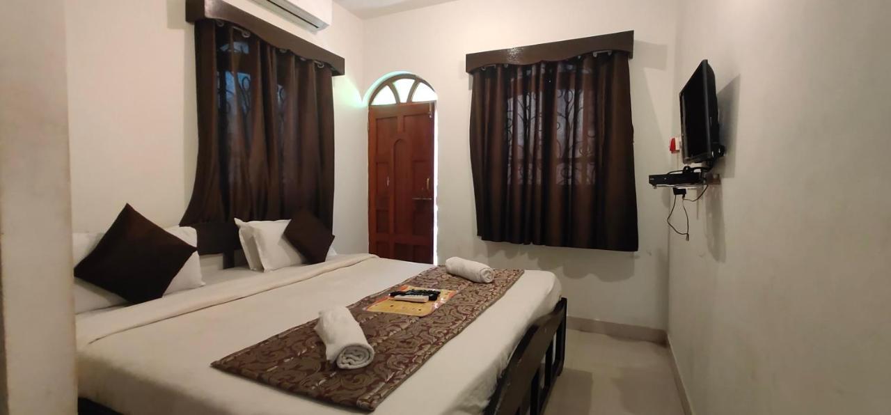 Rj14 Accommodations At Baga Beach Kültér fotó