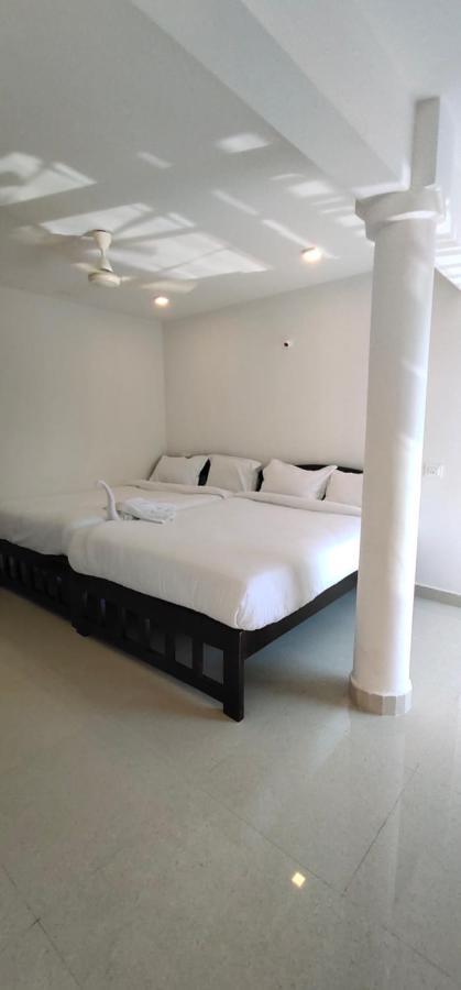 Rj14 Accommodations At Baga Beach Kültér fotó