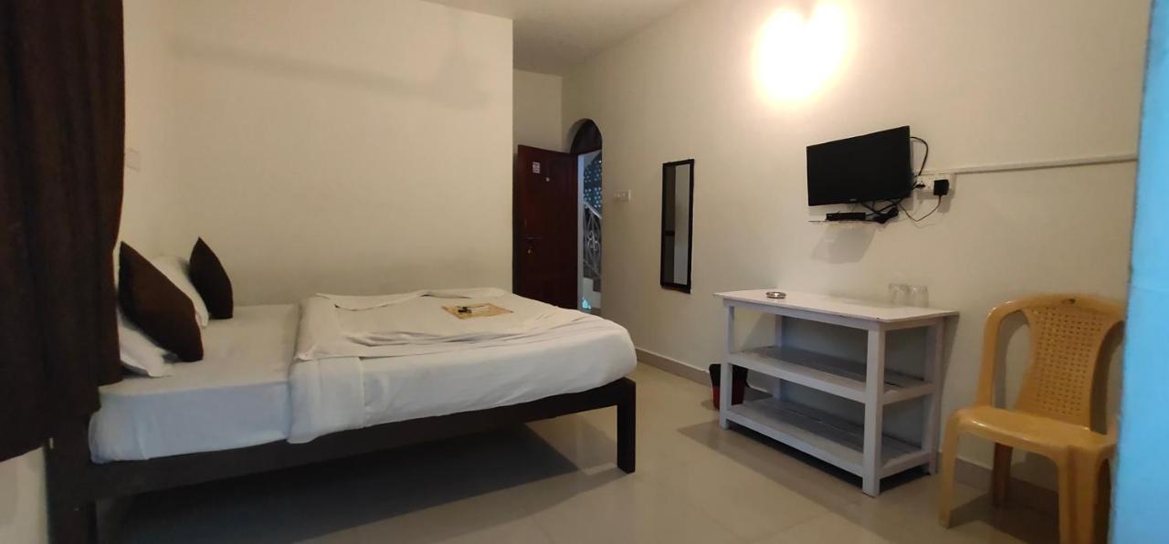 Rj14 Accommodations At Baga Beach Kültér fotó