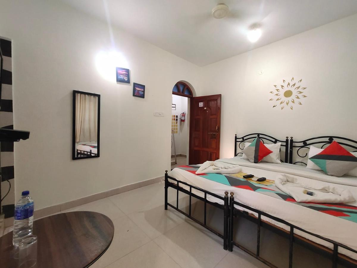 Rj14 Accommodations At Baga Beach Kültér fotó