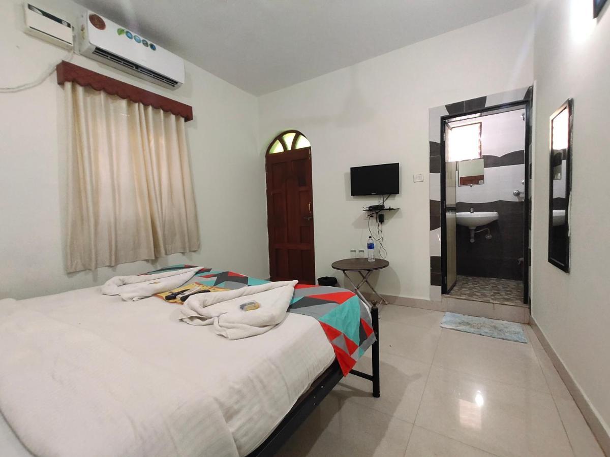 Rj14 Accommodations At Baga Beach Kültér fotó