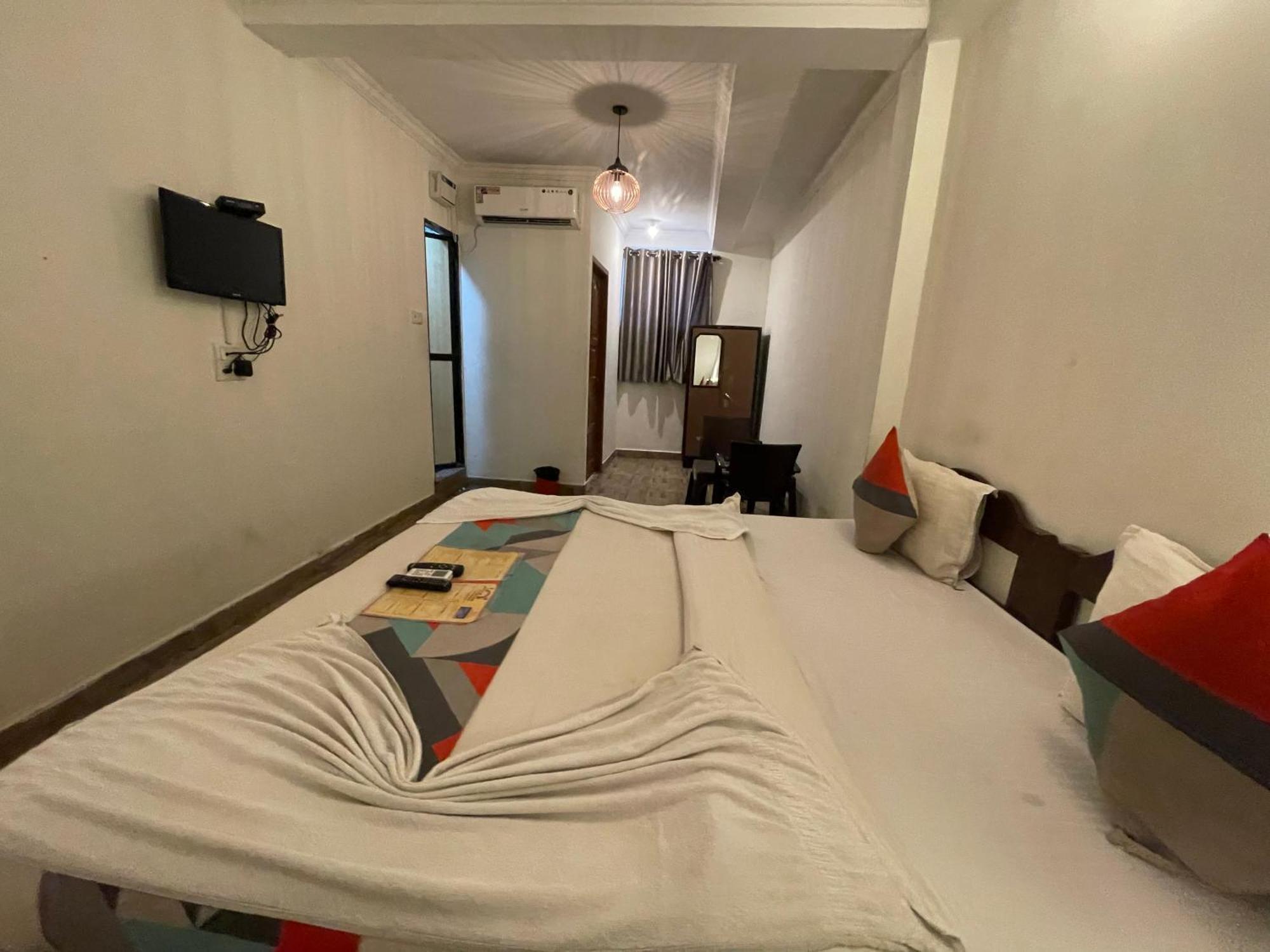 Rj14 Accommodations At Baga Beach Kültér fotó